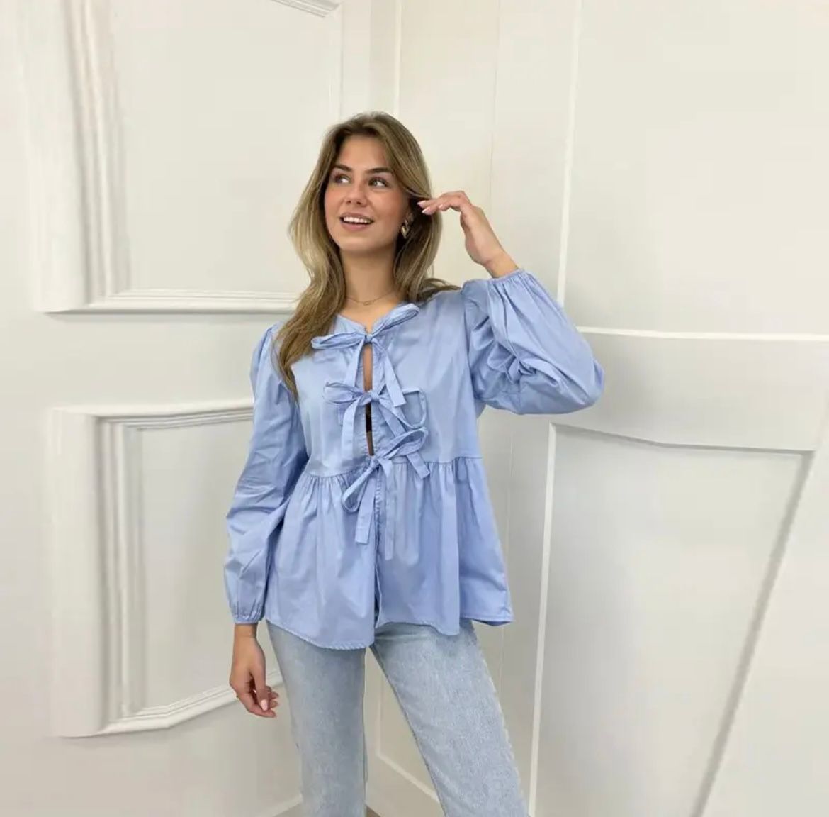 Alisa™ Blus med rosett