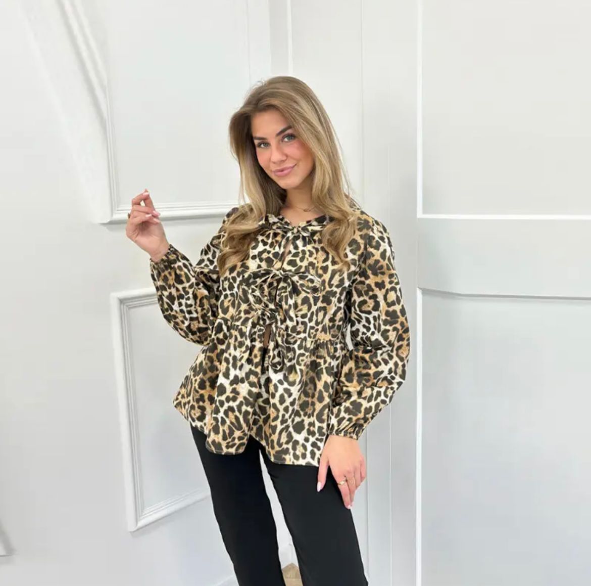 Alisa™ Blus med rosett